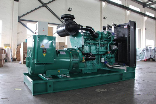 叉河镇320kw康明斯柴油发电车出租组图片 叉河镇320kw康明斯柴油发电车出租组图片