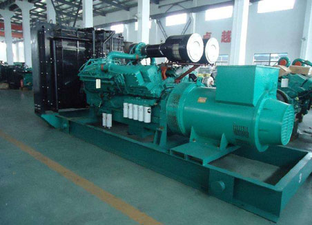 叉河镇800kw康明斯柴油发电机组图片 叉河镇800kw康明斯柴油发电机组图片